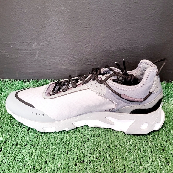 Nike React Live SE Stadium Grey Running Sneakers Size 8 Women DD6879 001 - Picture 9 of 9